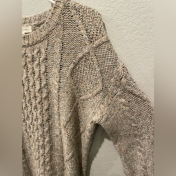 Women’s Treasure & Bond Tan Speckled Cable Crewneck Sweater Size Extra Small - Picture 4 of 9